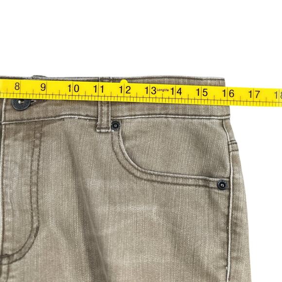Chicos Platinum Denim Ultimate Fit Slim Leg Beige Classic Fit Pants Size 8 Short - Picture 6 of 8